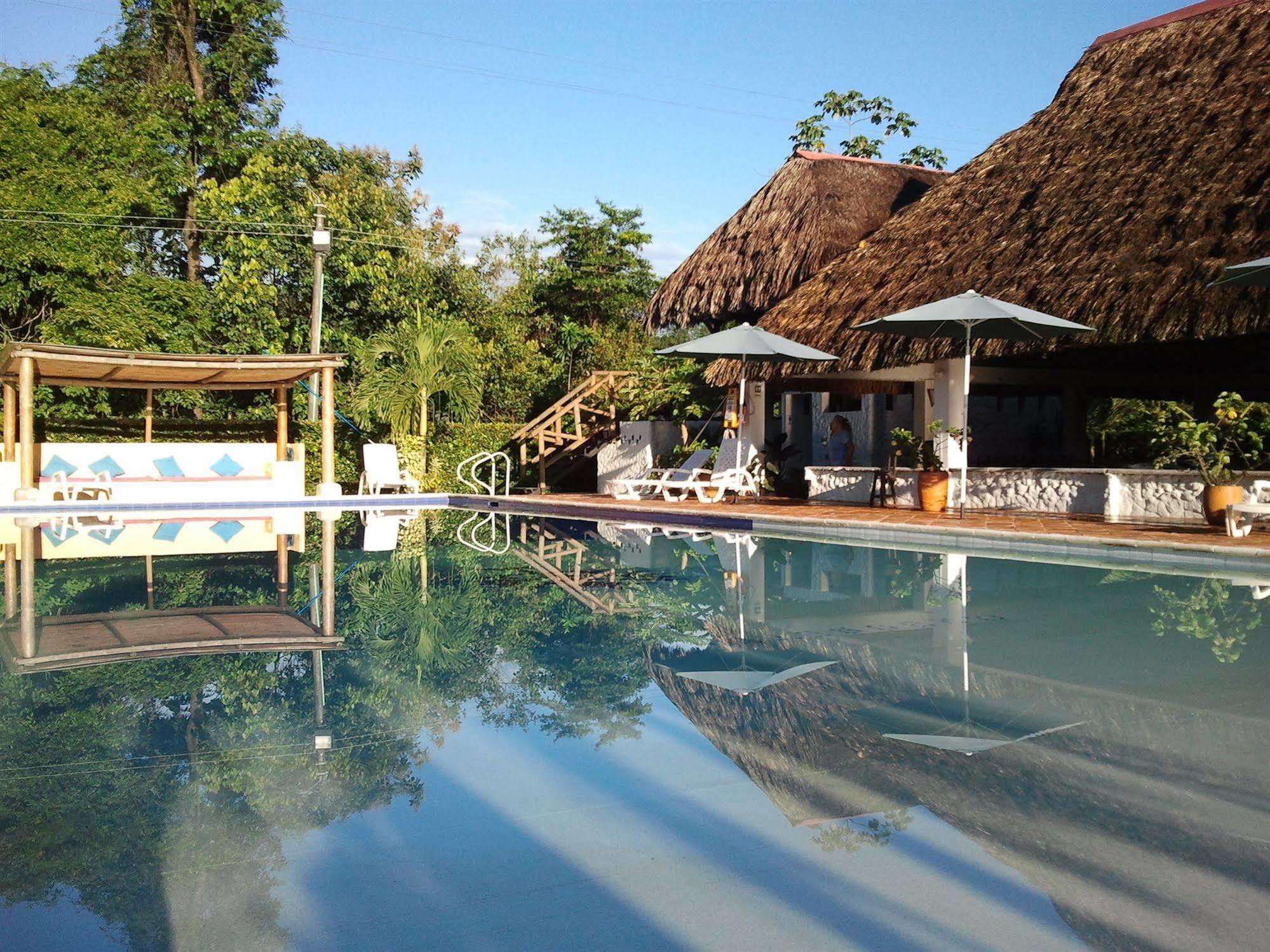 Hotel Campestre Arboretto Βιλιαβισένσιο Εξωτερικό φωτογραφία