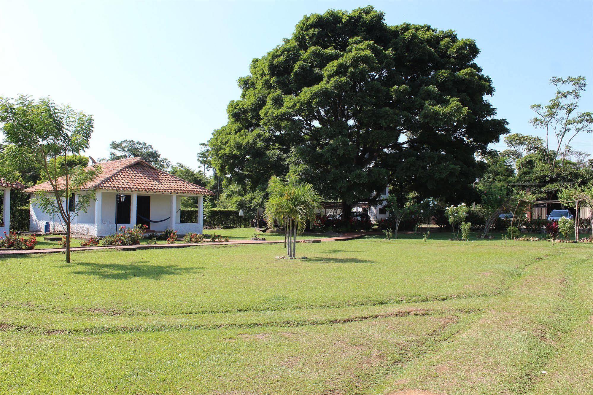 Hotel Campestre Arboretto Βιλιαβισένσιο Εξωτερικό φωτογραφία