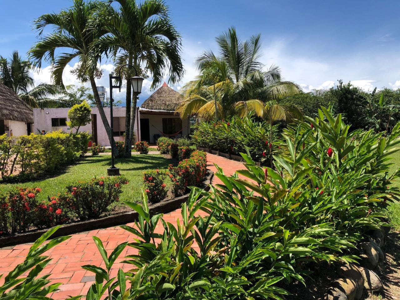 Hotel Campestre Arboretto Βιλιαβισένσιο Εξωτερικό φωτογραφία